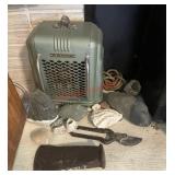Misc. vintage items lot (living room)