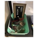 Little home decor lot          (Basement