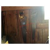 Handsaws (barn)