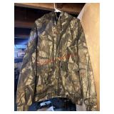 Outfitters Ridge 2XL Camo Jacket
