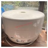 Dehydrator (master upstairs)