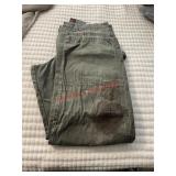 Menï¿½s wrangles pants (master closet )