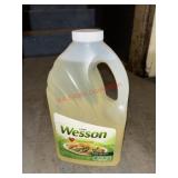 Wesson Canola Oil Sealed   (Basement on Racks by