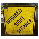 yellow traffic sign (barn)