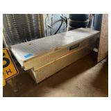 Husky Aluminum Crossbed Truck Tool Box (Barn)