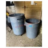 Brute Round Containers (Barn)