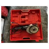 twin-cutter saw (Garage)