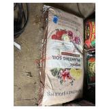 Large Bag of Organic Planting SOil
