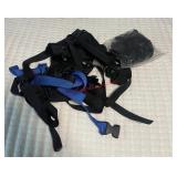 Straps lot (1st upstairs bedroom)