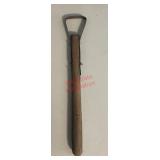 vintage manual tool of some sort (living room)