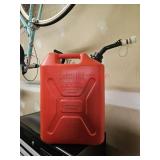 Empty fuel can- garage