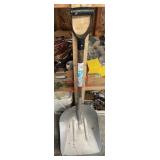 snow shovel (garage)