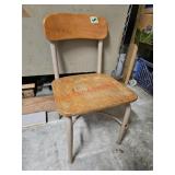 Toddler chair - garage