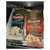 (2) Boxes of Idahoan Roasted Garlic and Smoked