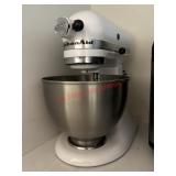 Kitchen Aid Mixer                     (kitchen