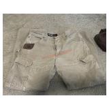 31X30 Wranglers Riggs Workwear Insulated jeans