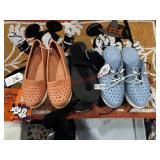 Womanï¿½s shoes size 8
