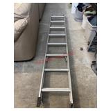 Extendable roofing ladder
