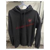 Large Ariat Hoodie              (CLothing racks)