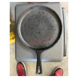 cast iron griddle (Row A)