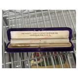 VTG Lucky Curve Fountain Pen in Case