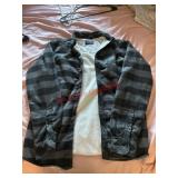 Nomad flannel size small ( in tote)