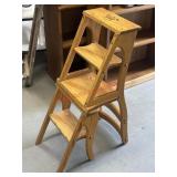 VTG Metamorphic library chair (Book Nook)