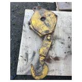 LARGE SINGLE SHEAVE CRANE BLOCK WITH HOOK