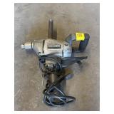 BLACK & DECKER HEAVY DUTY DRILL