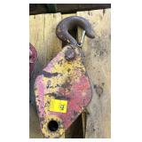 CRANE BLOCK WITH HOOK