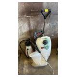 2  PUMP SPRAYERS