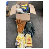 LARGE LOT OF NEW WORK GLOVES