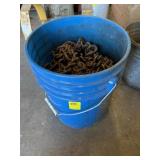 BUCKET OF CHAIN