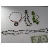(4) Quality Modern Women"s Necklaces Jewelry
