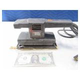 B&D Classic 1/3sheet Finish Sander
