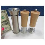 (3) COLE & MASON Grinders Salt & Pepper 6"