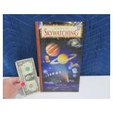 Book: A Guide To SkyWatching Stars & Moons