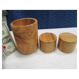 (3) BERNARD Core Wooden Utensil Holder & Jars lids