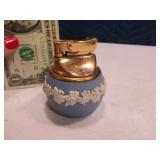 Vtg 2" WEDGEWOOD England Lighter