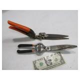 (2) 6" Hand Grass Trimmers FISKARS & Other