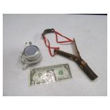 (2) iHome Mini Speaker & hillbilly SlingShot