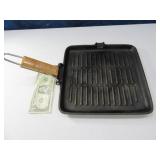 10" Cast Iron Griddle Bacon~Ribbed CHINA