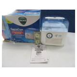 VICKS GermFree Cool Mist Humidifier