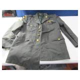 Vintage Military Top w/ Patches 42R