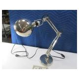 HD Desktop 15" Light adj arm EXC