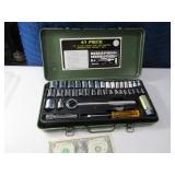 41pc 1/4" & 3/8" Socket Set in Metal Case