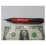 MILWAUKEE Handheld Voltage Detector