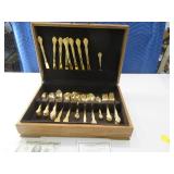 55pc Gold Toned S.R. Flatware SET in Oak Box 8plc+