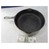 Antique WAGNER 11.5" Cast Iron Skillet Early Mark