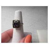 Silver sz4.5 Ring w/ Purple Stone & Detail Inlay